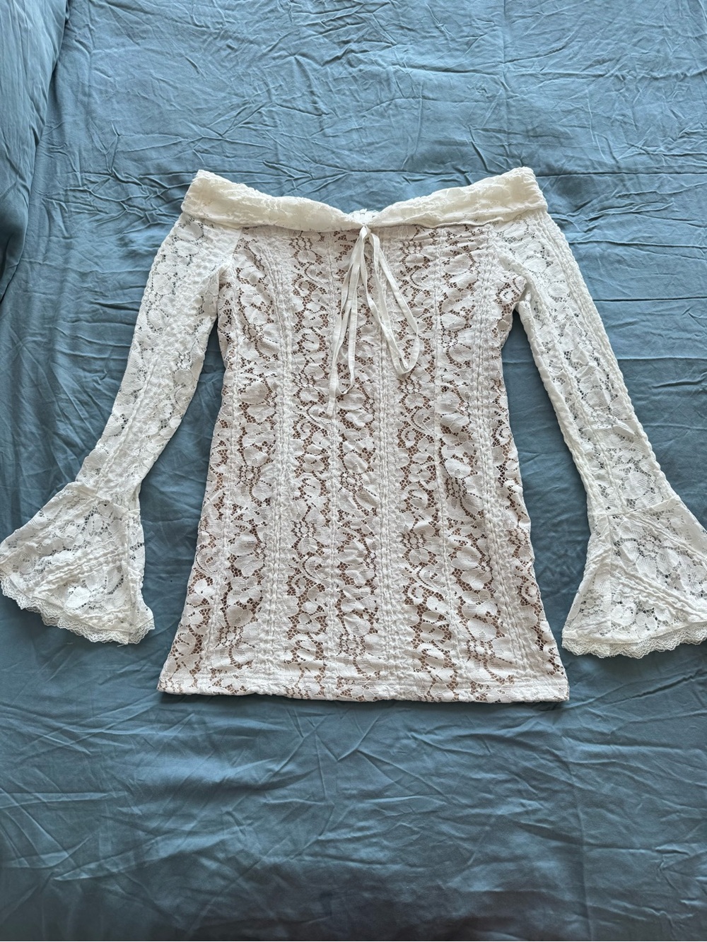 White Lace Off-Shoulder Bell Sleeve Mini Dress